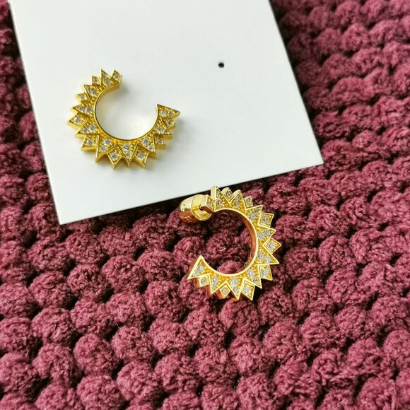 Alicia Bonnie Gold White Crystal Sunburst Stud Earrings NEW - Picture 3 of 3